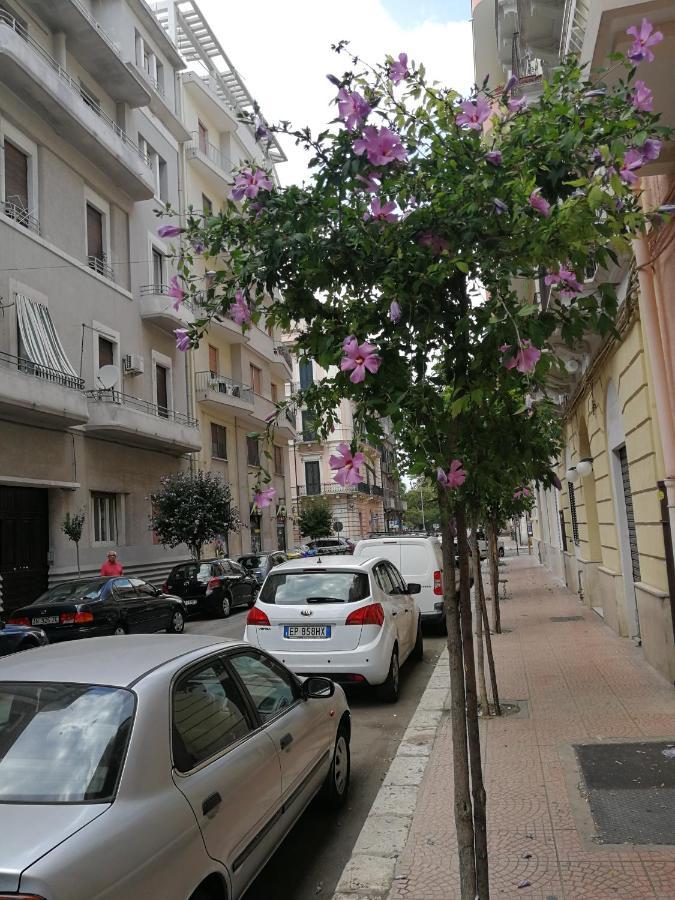 Appartamento Cuore Al Centro Di ตารันโต ภายนอก รูปภาพ
